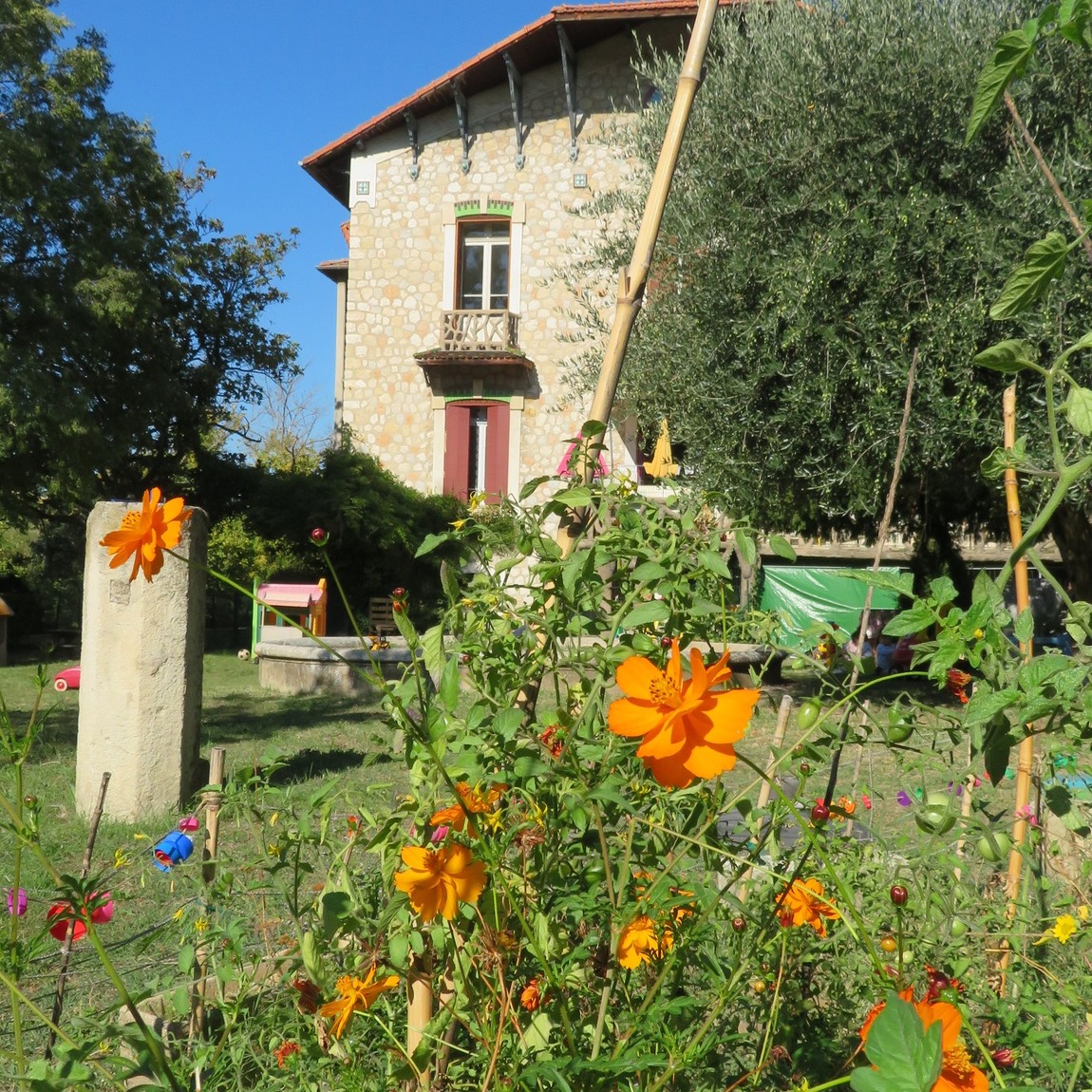 Jardin du château de drouille du CPE manosque